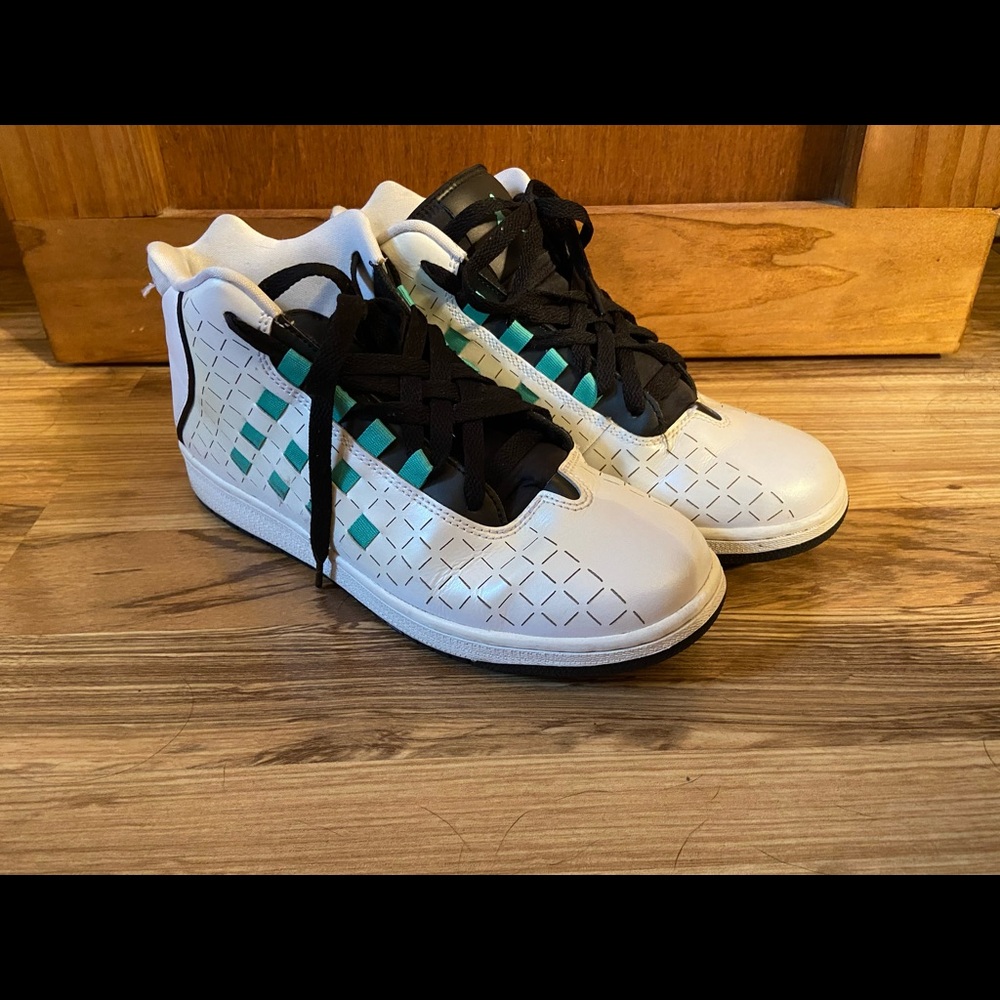 Jordan Sneakers
